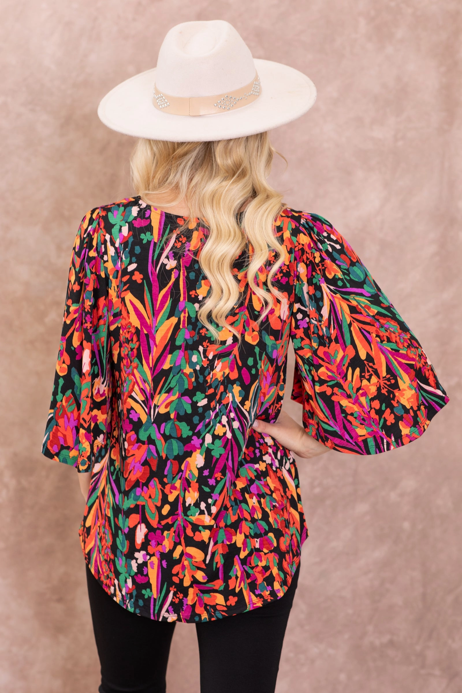 Black Print Dolman Sleeve Wrinkle Free Top