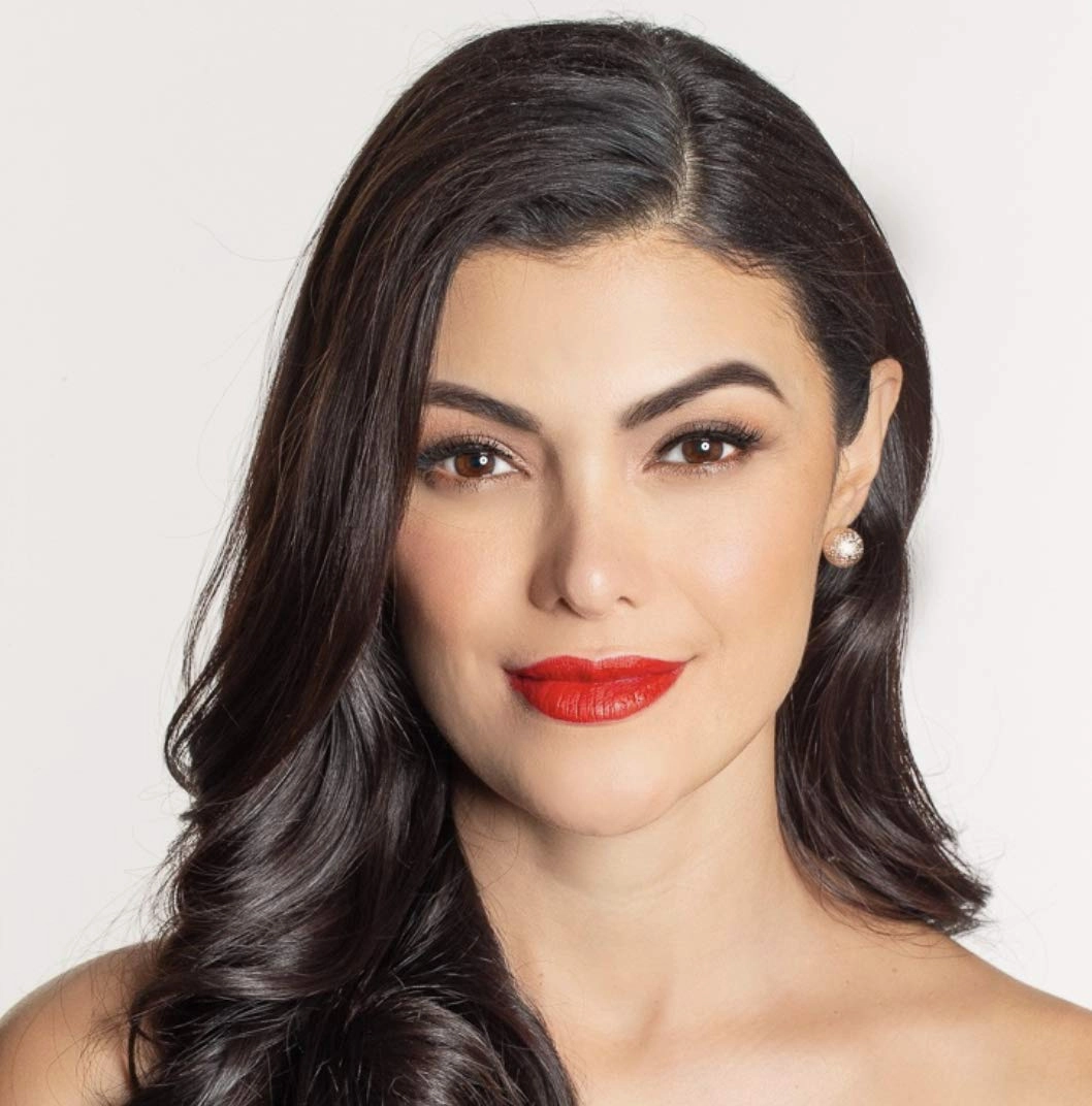 Damaris Cosmetics Vegan Hydrating Matte Liquid Lipstick, Cuertly Free, Parabens Free, No GMO. (Pasion)