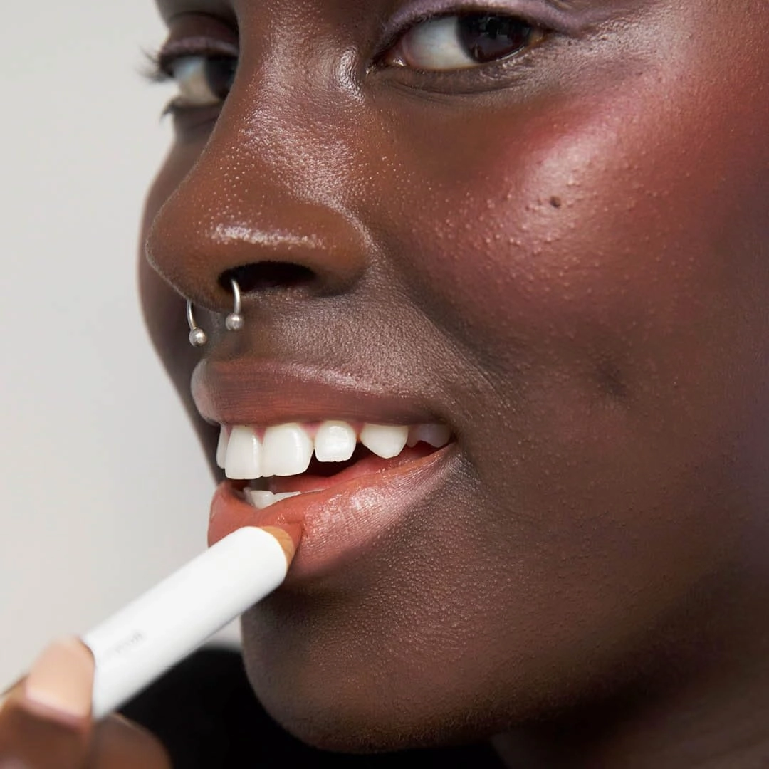 Ere Perez - Natural Coco Crayon Hydrating Lip Color | Baobab   Coconut Oil, Silica, Vitamin E | Protect, Nourish, Repair | Vegan, Cruelty-Free, Clean Beauty (Brave, 0.01 oz | 3 g)