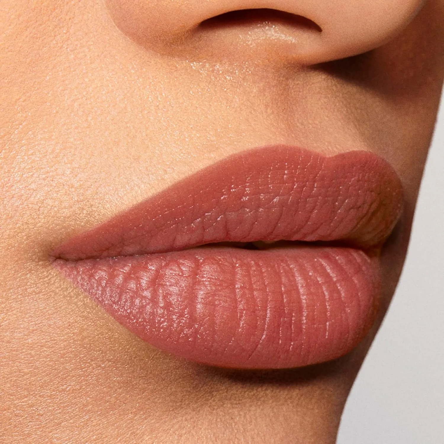 Estée Lauder Pure Color Explicit Long-Lasting Silk Matte Lipstick |12-Hour Wear