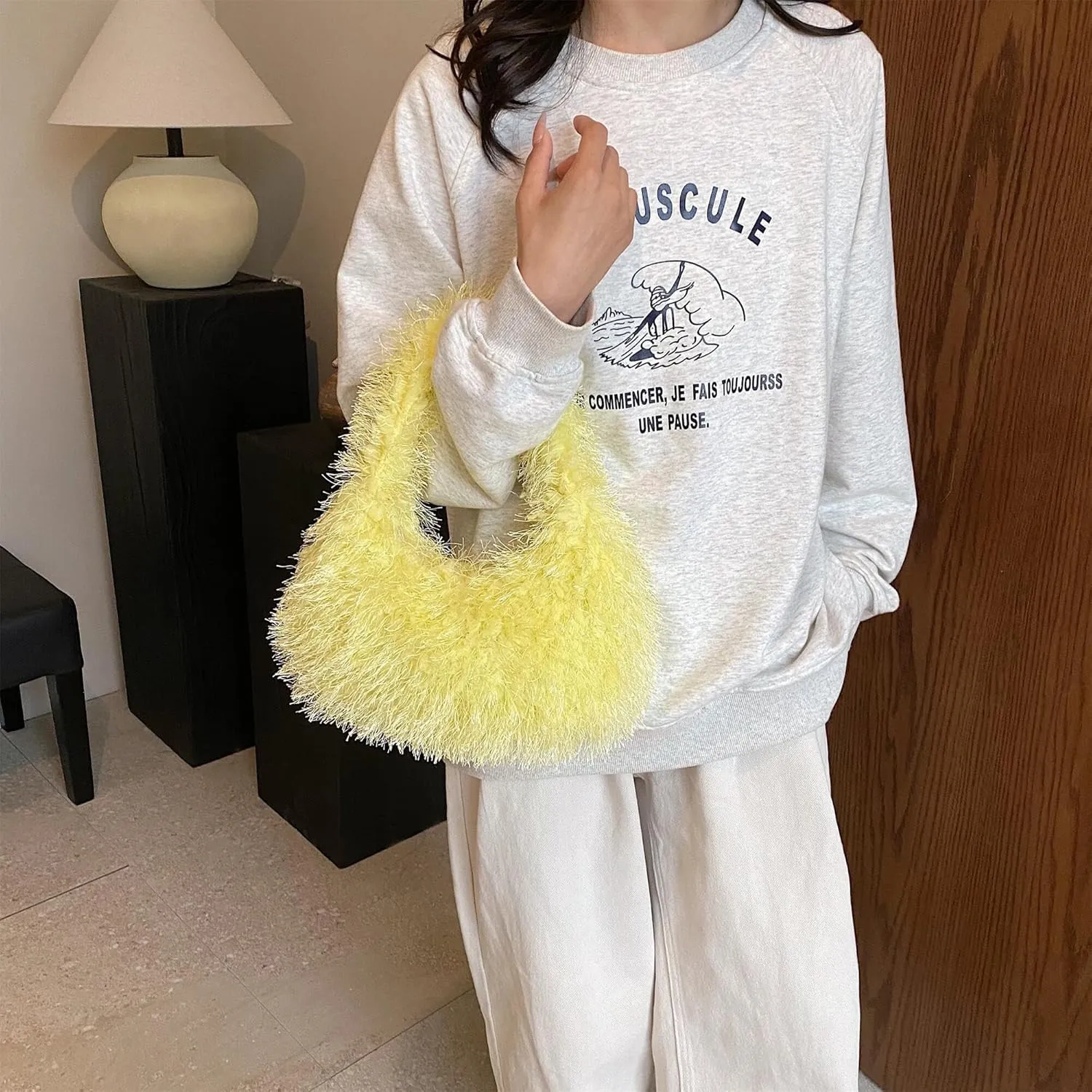 Faux Fur Fluffy Hobo Bag Furry Handbag Purse Y2K Fuzzy Tote Bag,Trendy Cute Plush Purse for Women