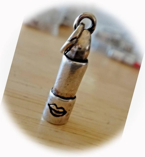 New Sterling Silver 3D Solid 20x5mm Lipstick with Lips Hairdresser Makeup Charm CII3953SEE