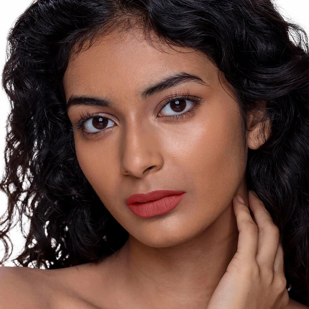 Non-stop Airy Matte Liquid Lip - Maple Sugar(5 ml)| Transferproof I Waterproof lipstick Long Lasting I Apricot & Avocado Oil | 100% Vegan | 5ml | No Parabens, No Toxins
