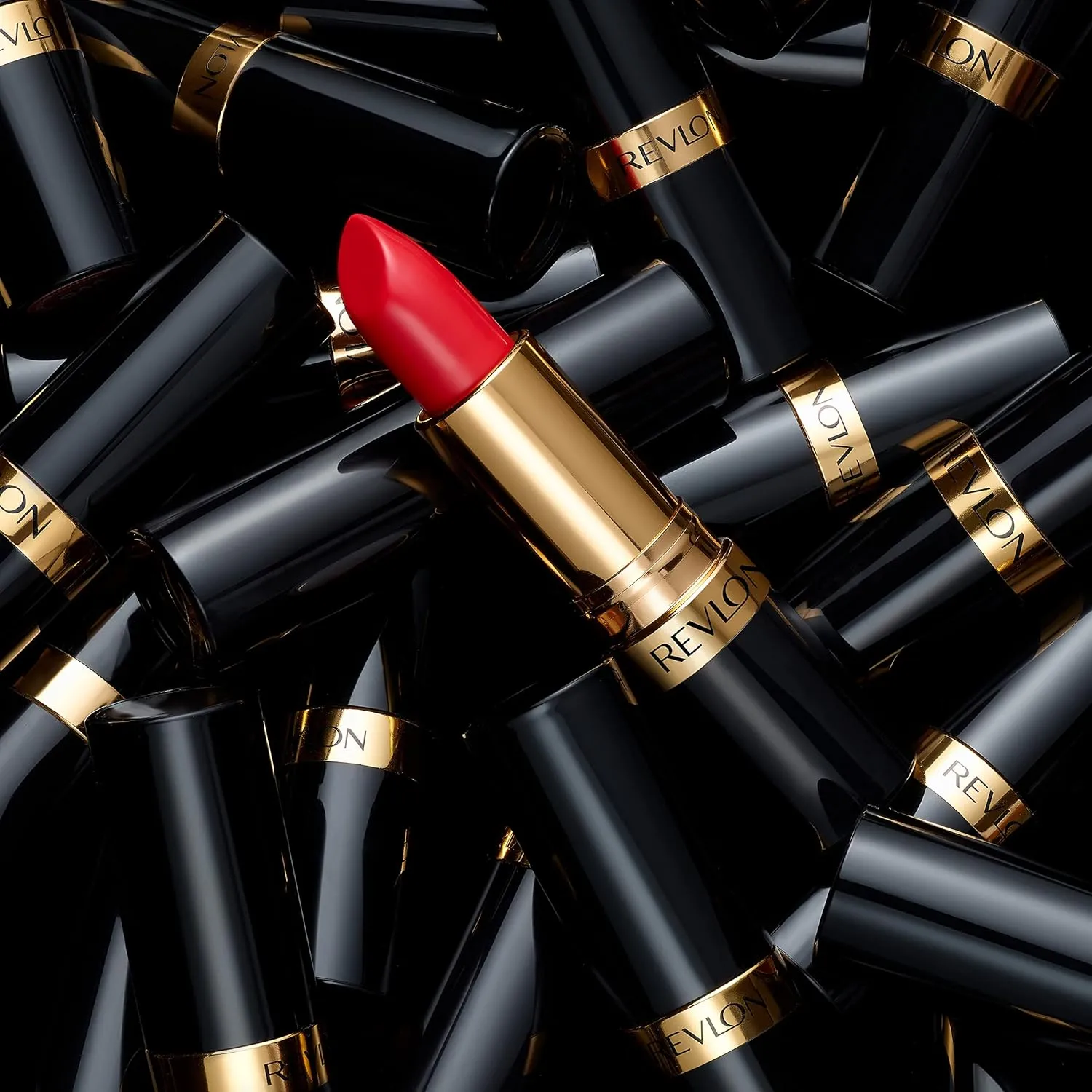 Revlon Super Lustrous Lipstick, Creamy Formula For Soft, Fuller-Looking Lips, Moisturized Feel, 041 Gold Goddess, 0.15 oz