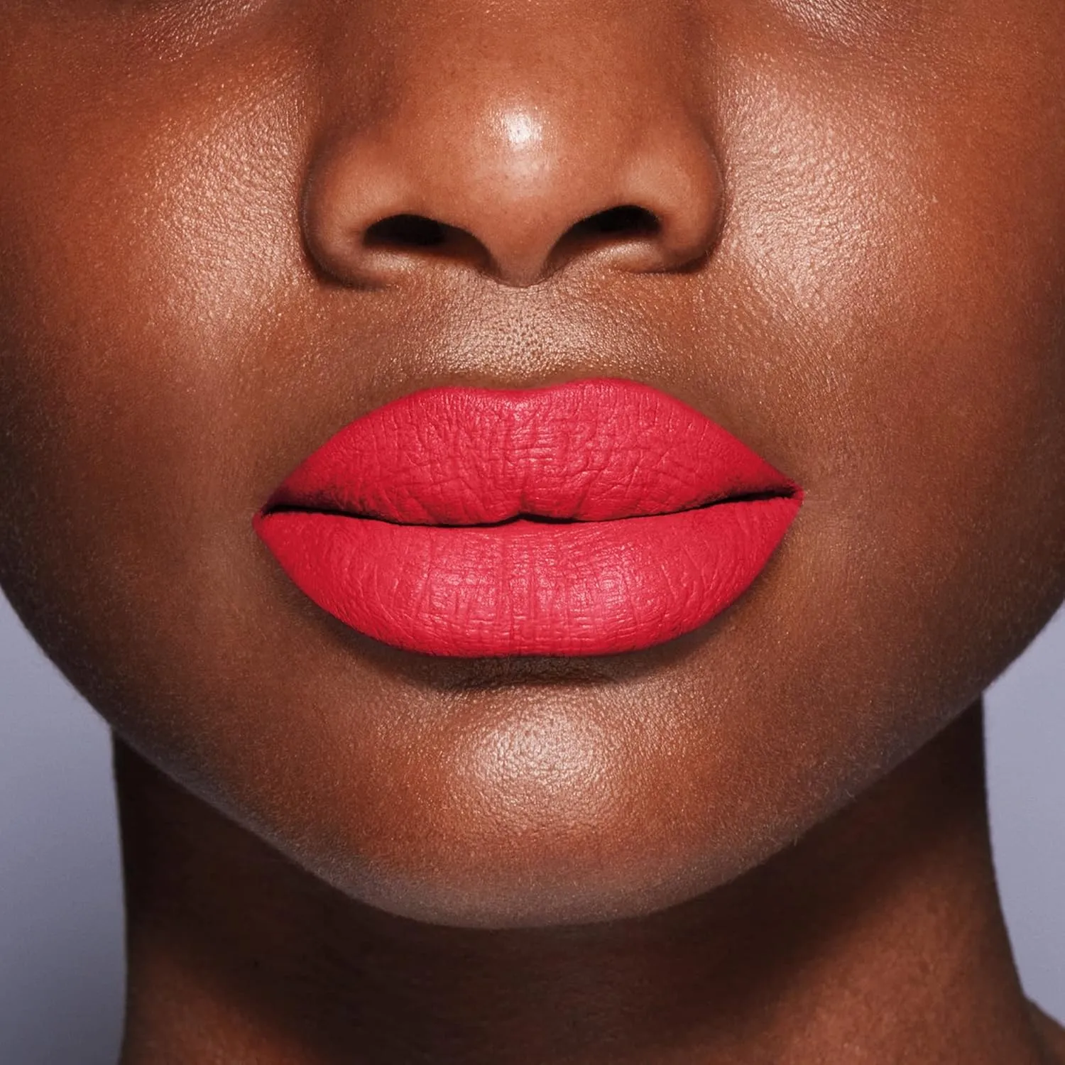 Shiseido ModernMatte Powder Lipstick - Full-Coverage, Non-Drying Matte Lipstick - Weightless, Long-Lasting Color - 8-Hour Coverage